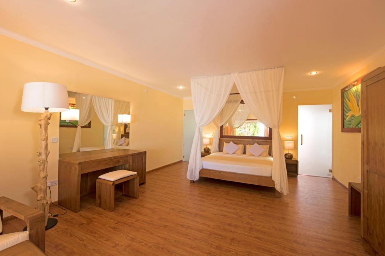 Thulhagiri Island Resort & Spa Thulhaagiri Esterno foto