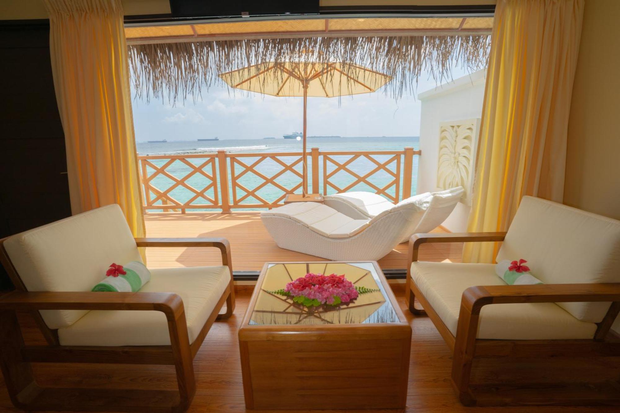 Thulhagiri Island Resort & Spa Thulhaagiri Esterno foto